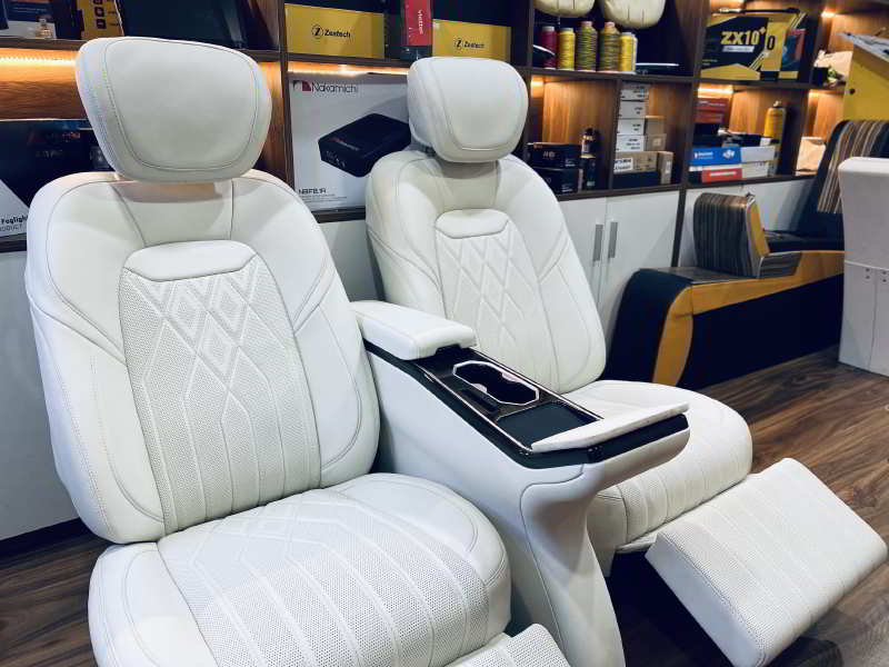 Độ Ghế Limousine Cho Xe SUV Tại Tỉnh Gia Lai | 0358950190